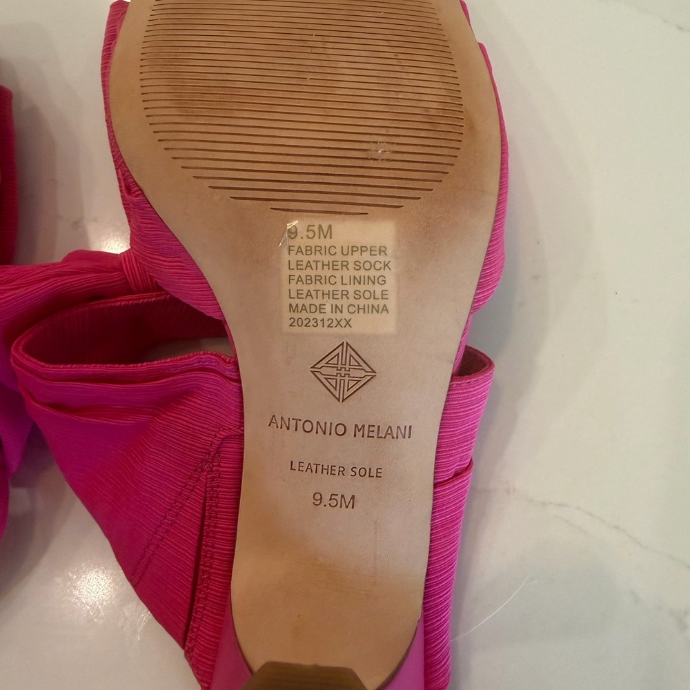 NWOT ANTONIO MELANI Open Toe Bow Mule Heels - Picture 7 of 8